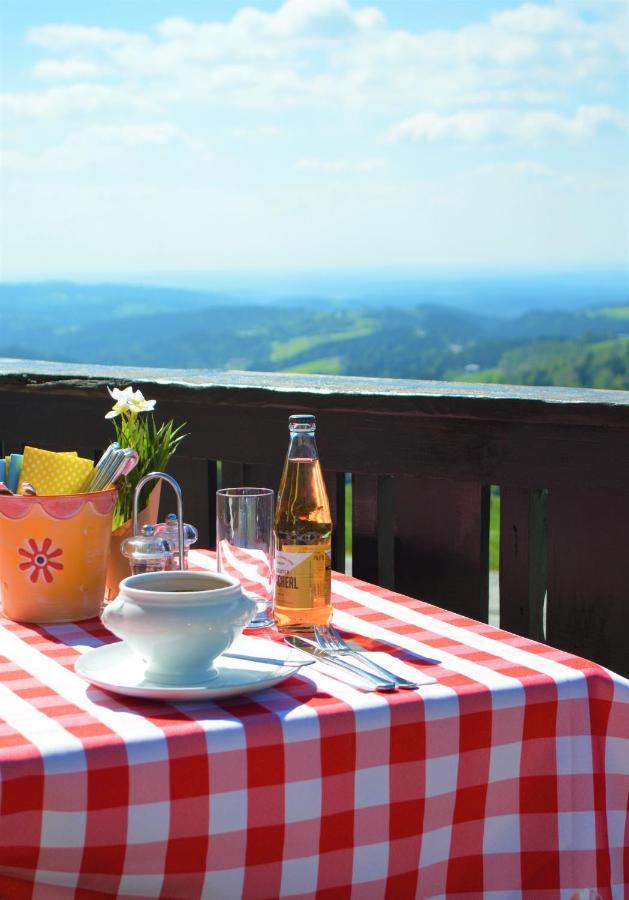 Gasthaus 3-Laenderblick Mönichkirchen Buitenkant foto